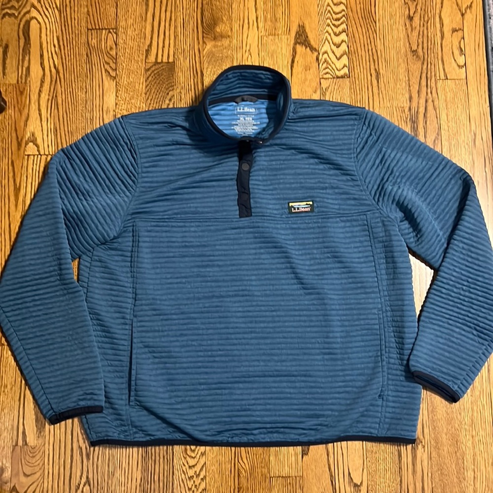 LL Bean pullover
